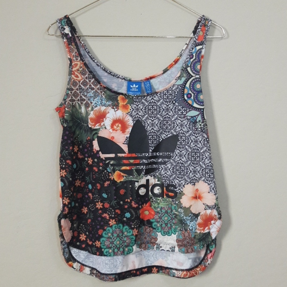 Adidas top